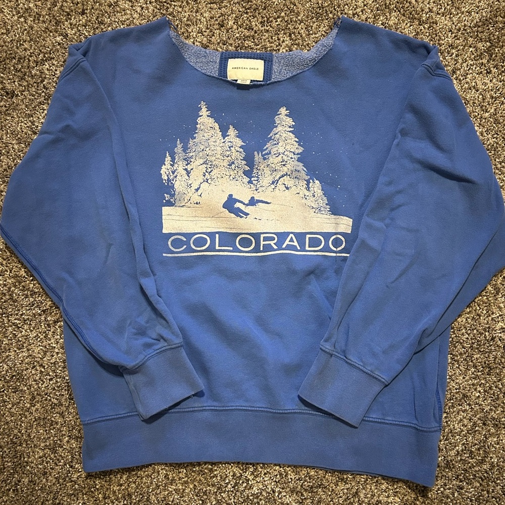 American Eagle sweatshirt